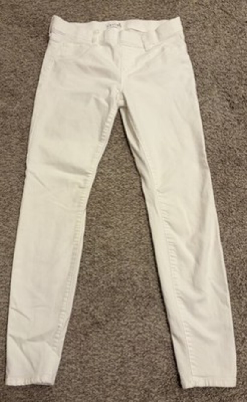 Cello Slim Fit Skinny Jeans White Denim Button Zipper Stretch 5-Pocket Design